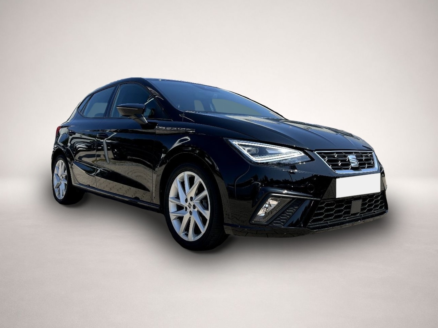 Seat Ibiza (06/2022, Benzin)