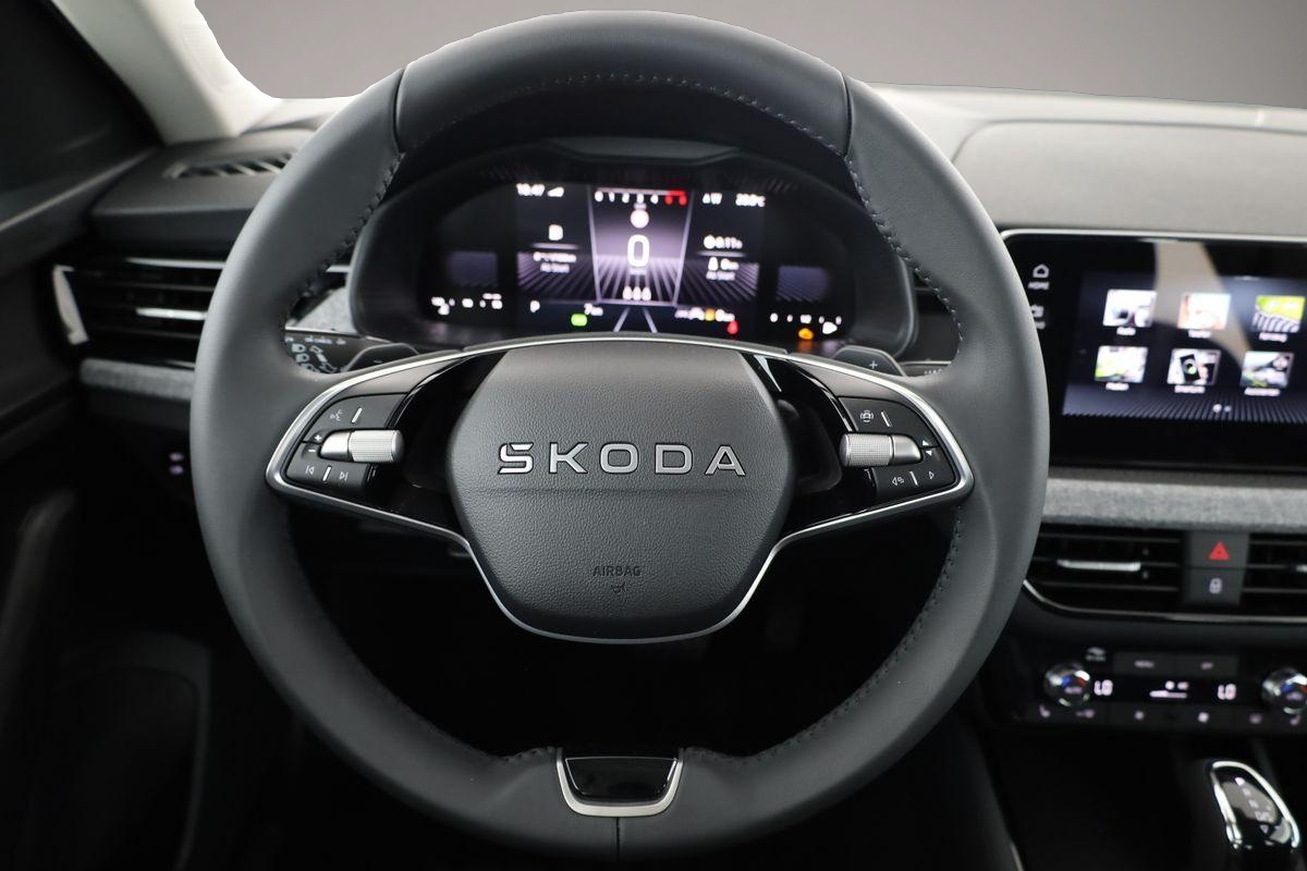 Skoda Kamiq (06/2026, Benzin)