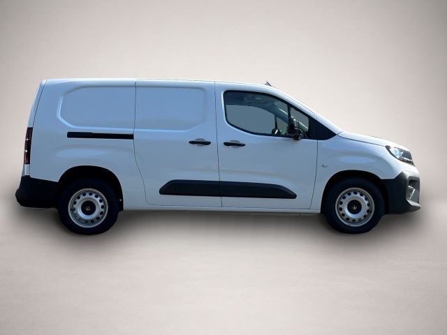 Opel Combo (03/2025, Diesel)