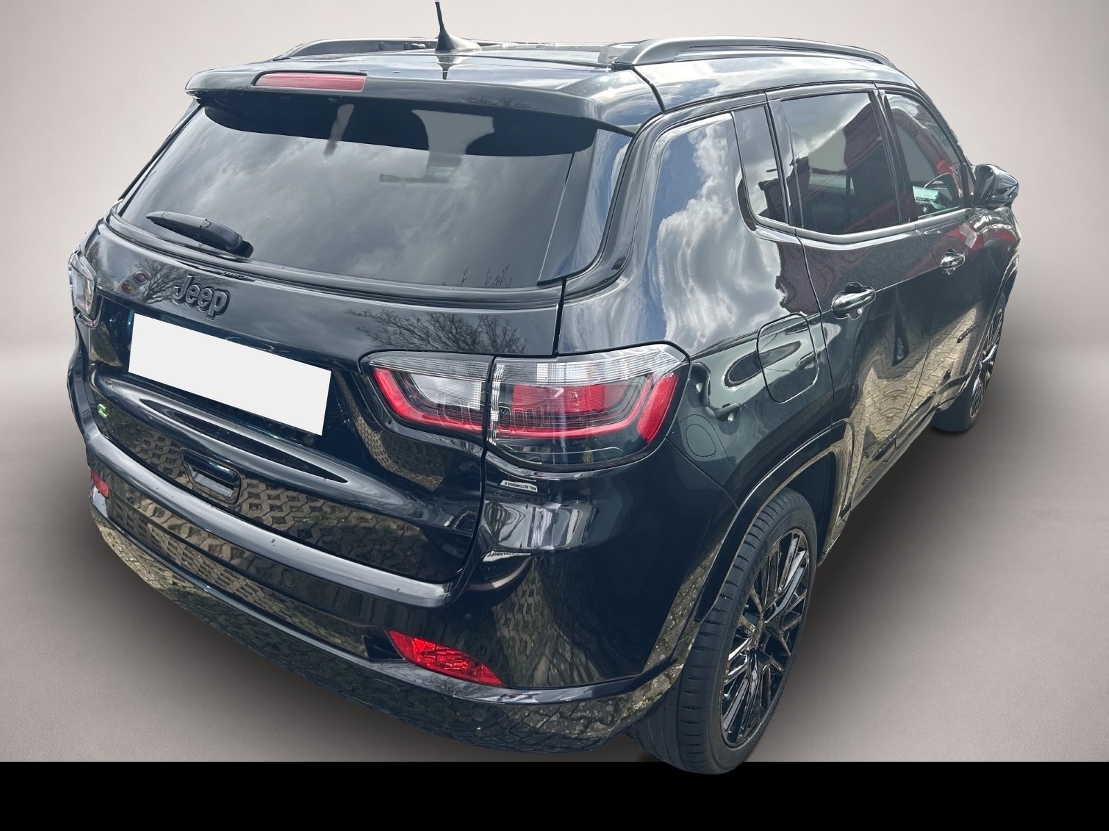 Jeep Compass (04/2024, Benzin)