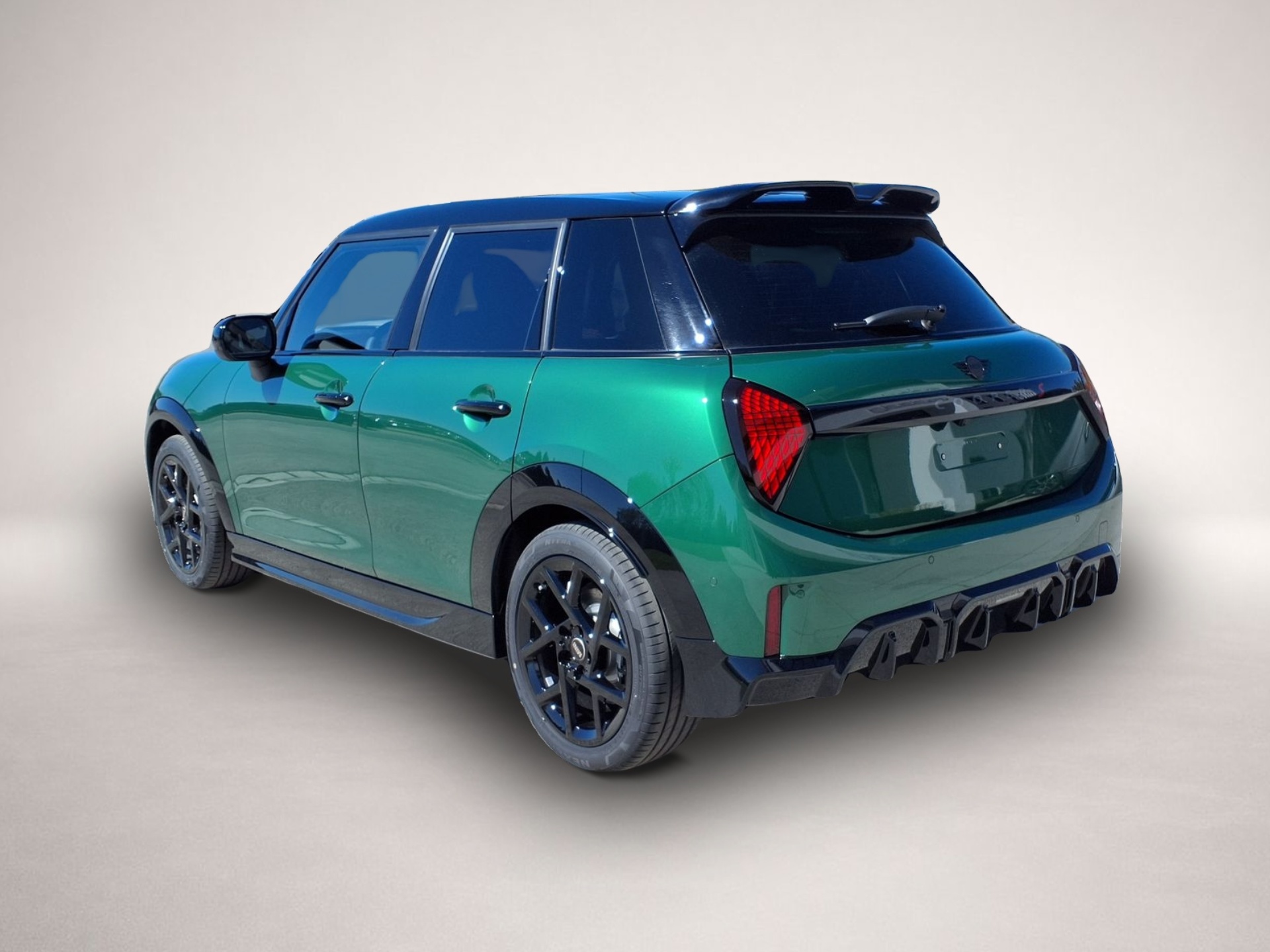 Mini Cooper (04/2026, Benzin)