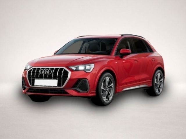 Audi Q3 (01/2026, Benzin)