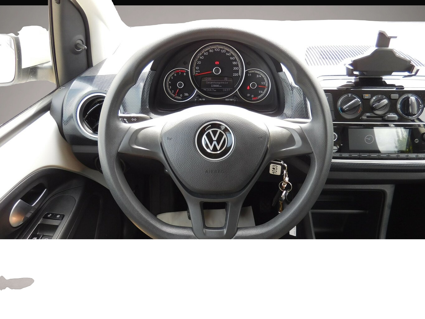 Volkswagen up! (04/2023, Benzin)