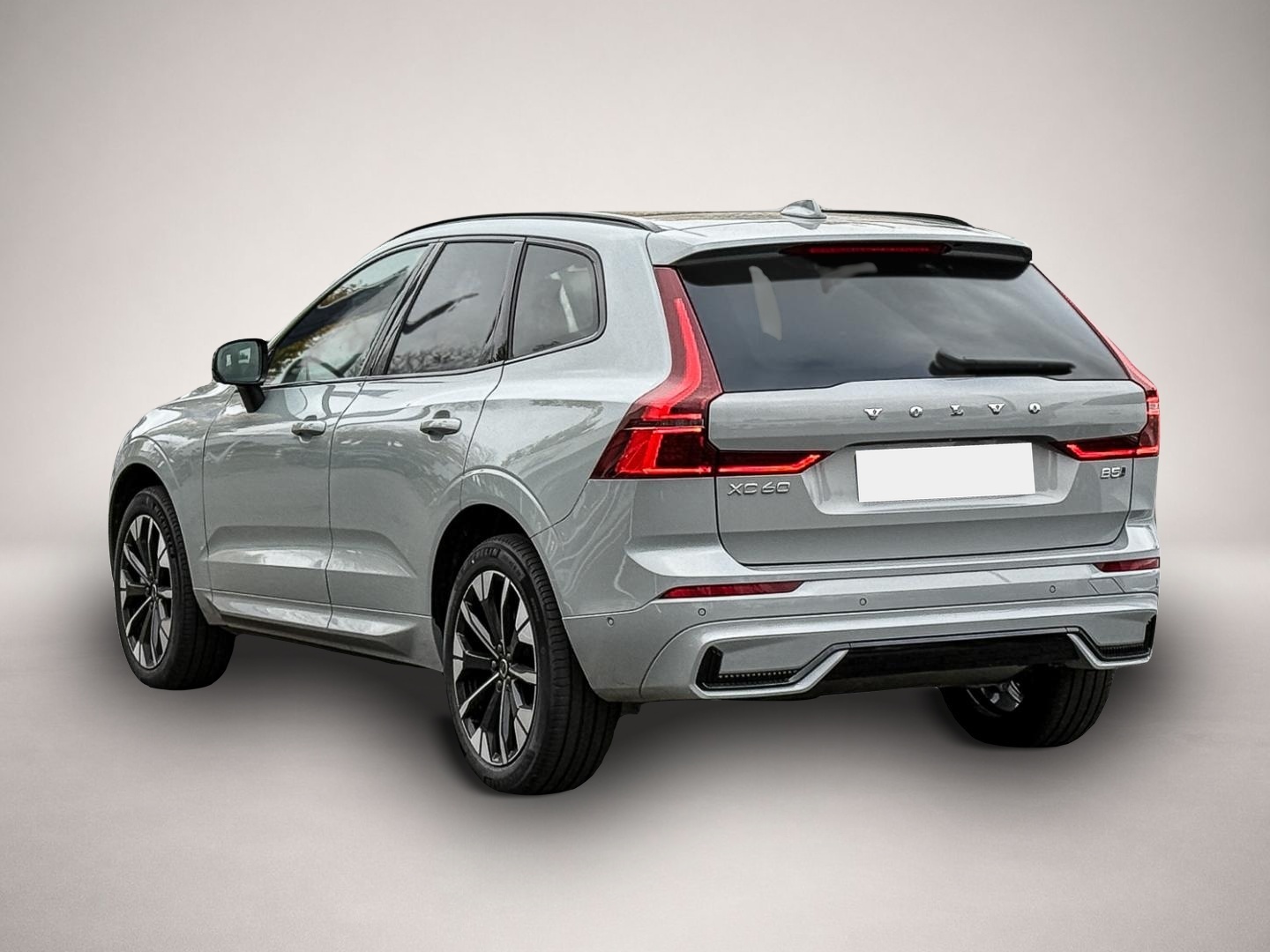 Volvo XC60 (06/2025, Benzin)