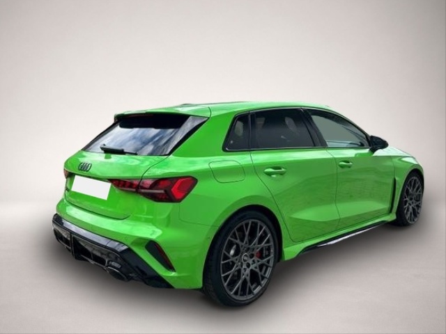 Audi RS3 (04/2025, Benzin)