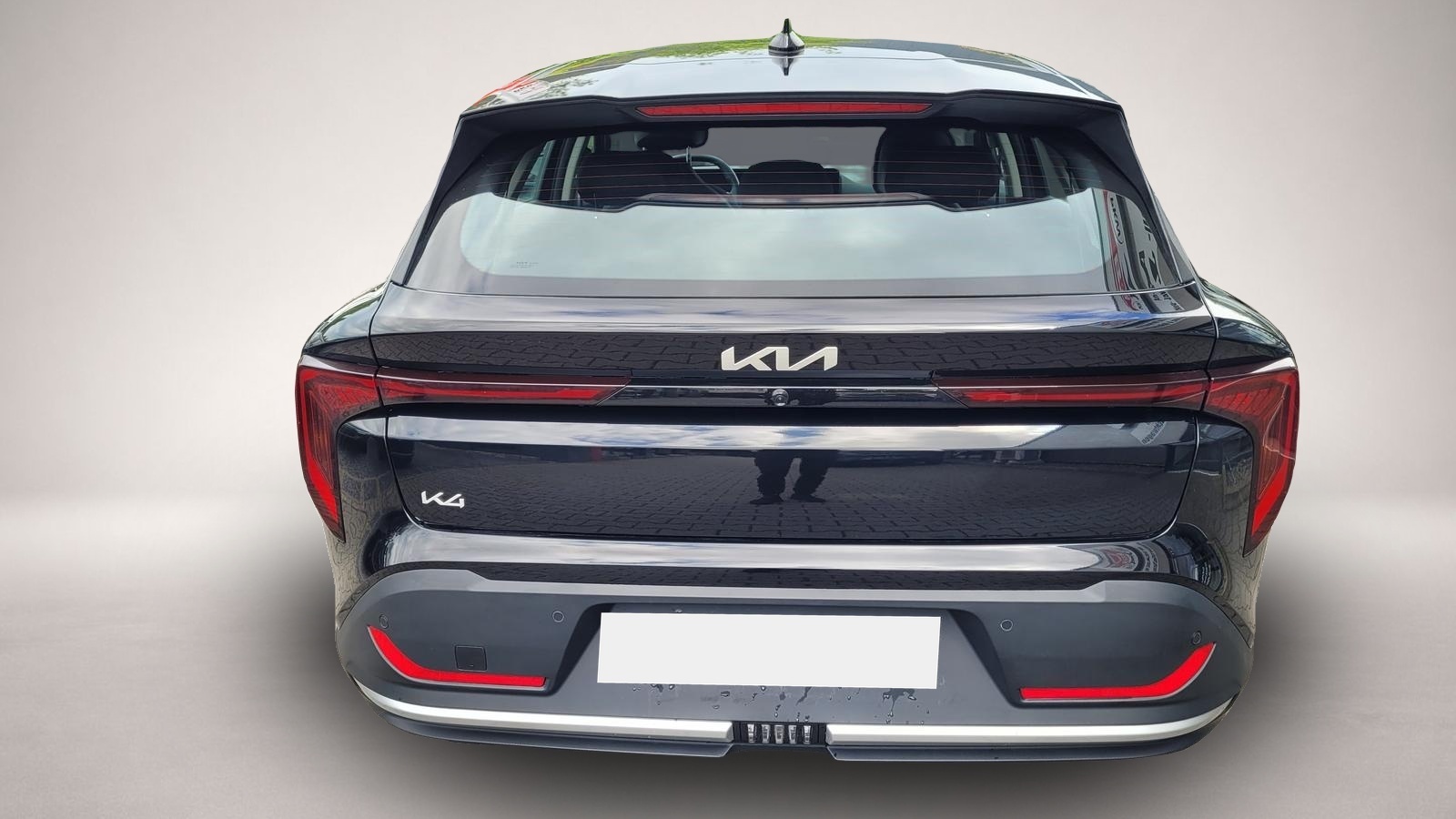 Kia K4, image 5 of 5