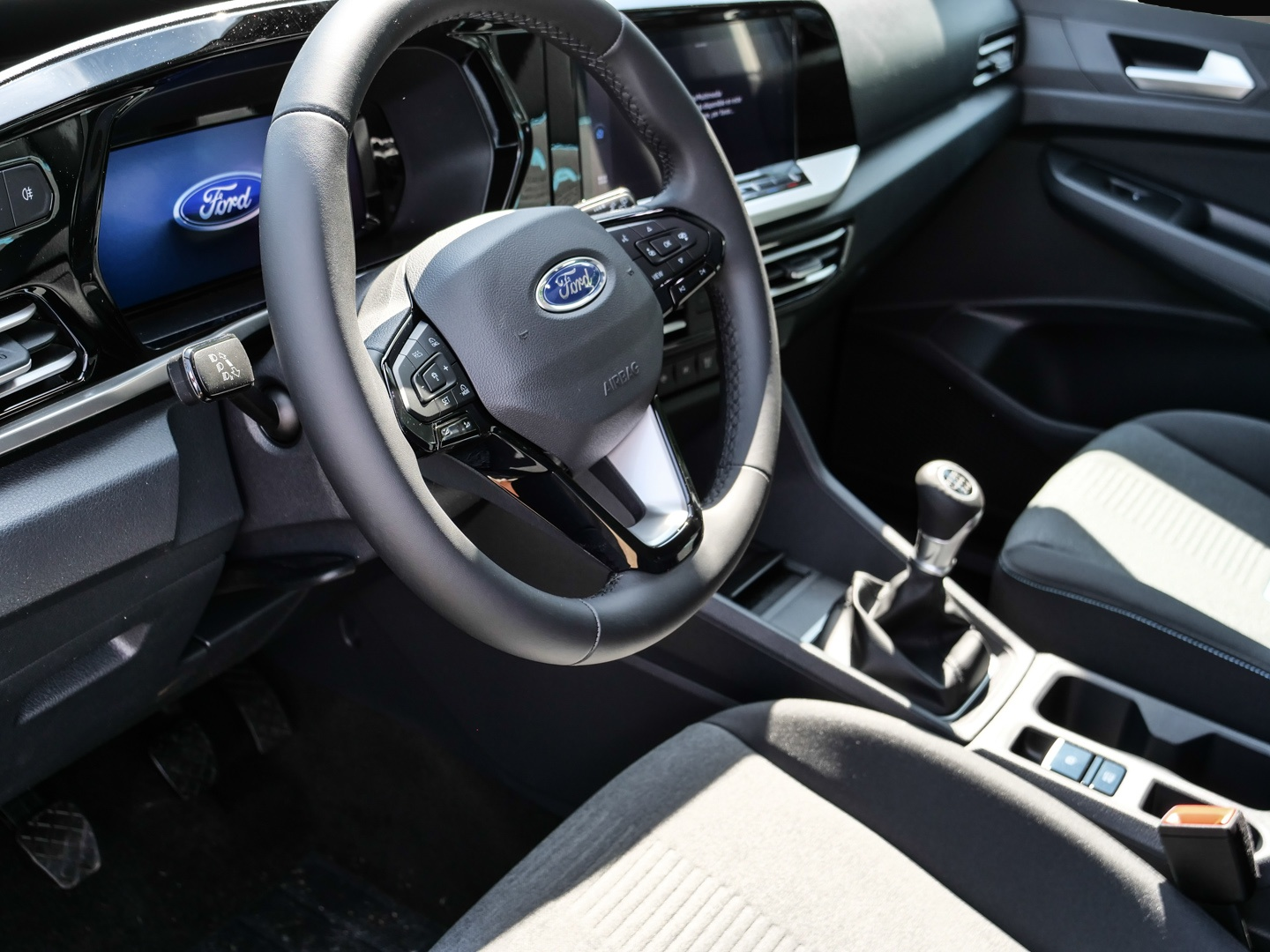 Ford Tourneo Connect, Bild 3 von 5