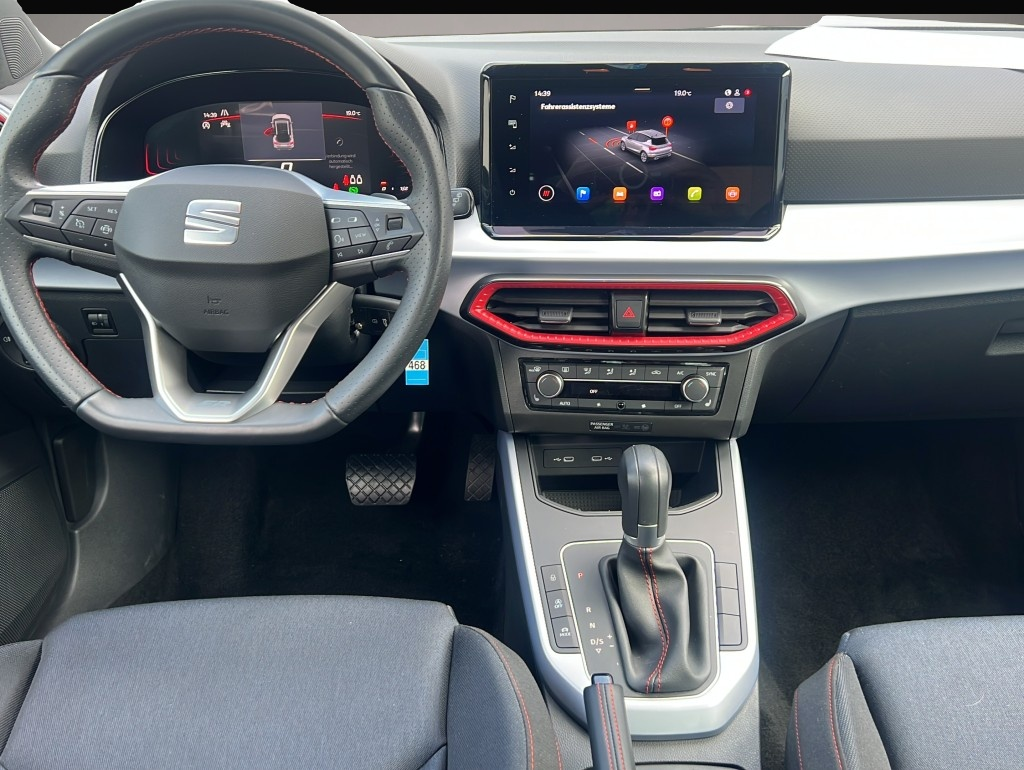 Seat Arona (04/2025, Benzin)