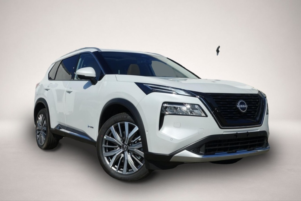 Nissan X-Trail (12/2025, Benzin)