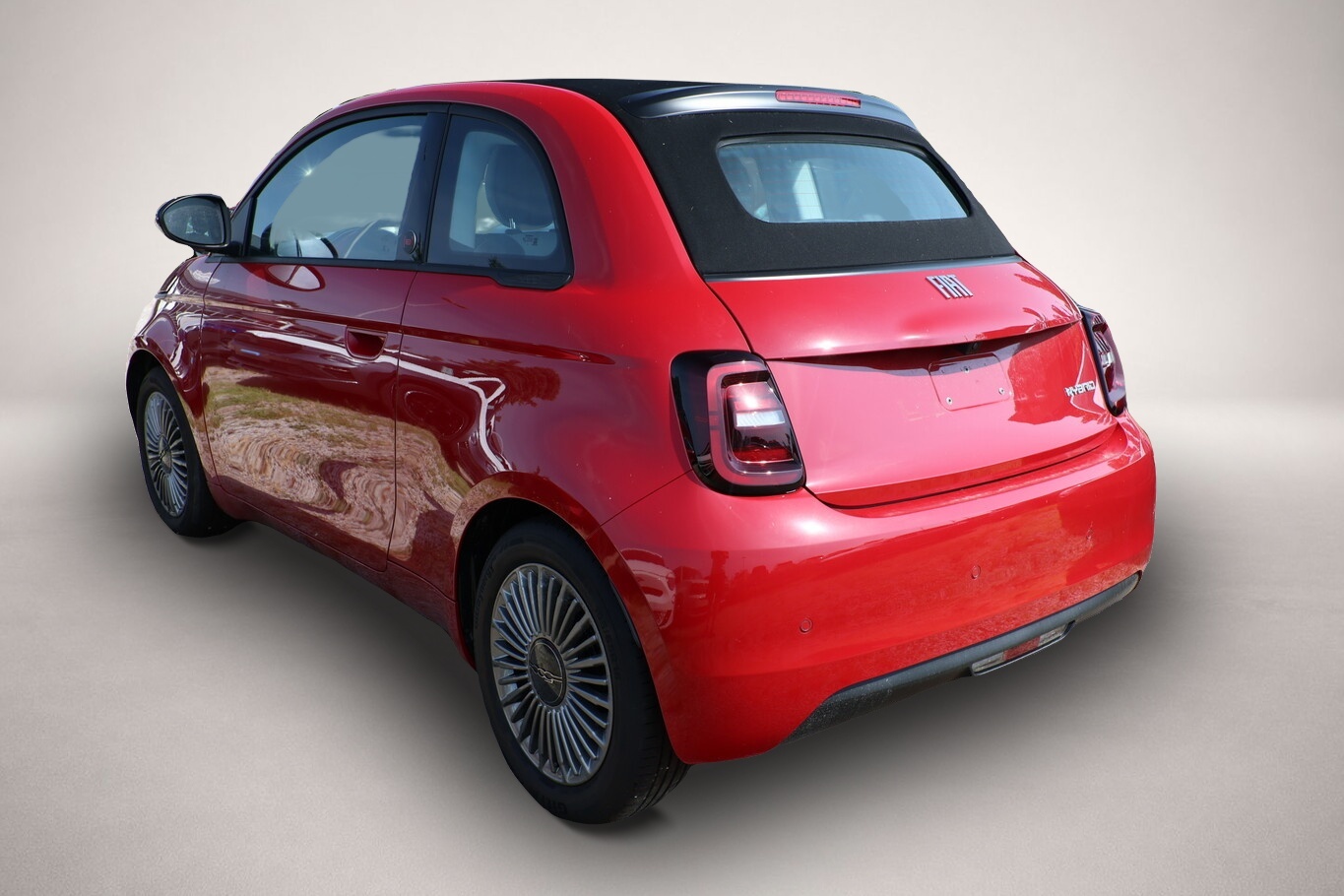 Fiat 500 (04/2026, Benzin)