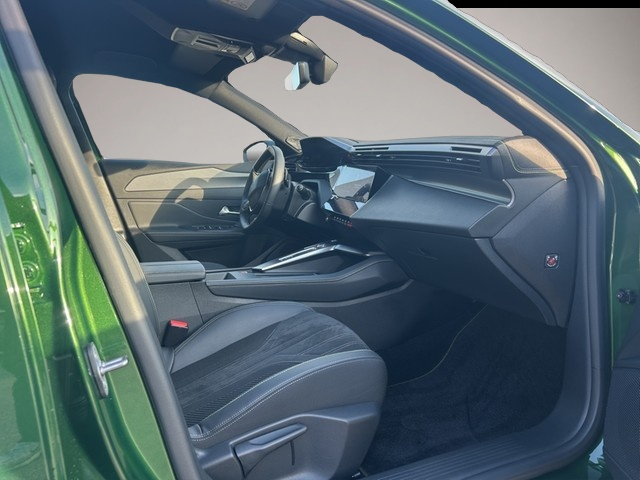 Peugeot 308 (11/2023, Benzin)