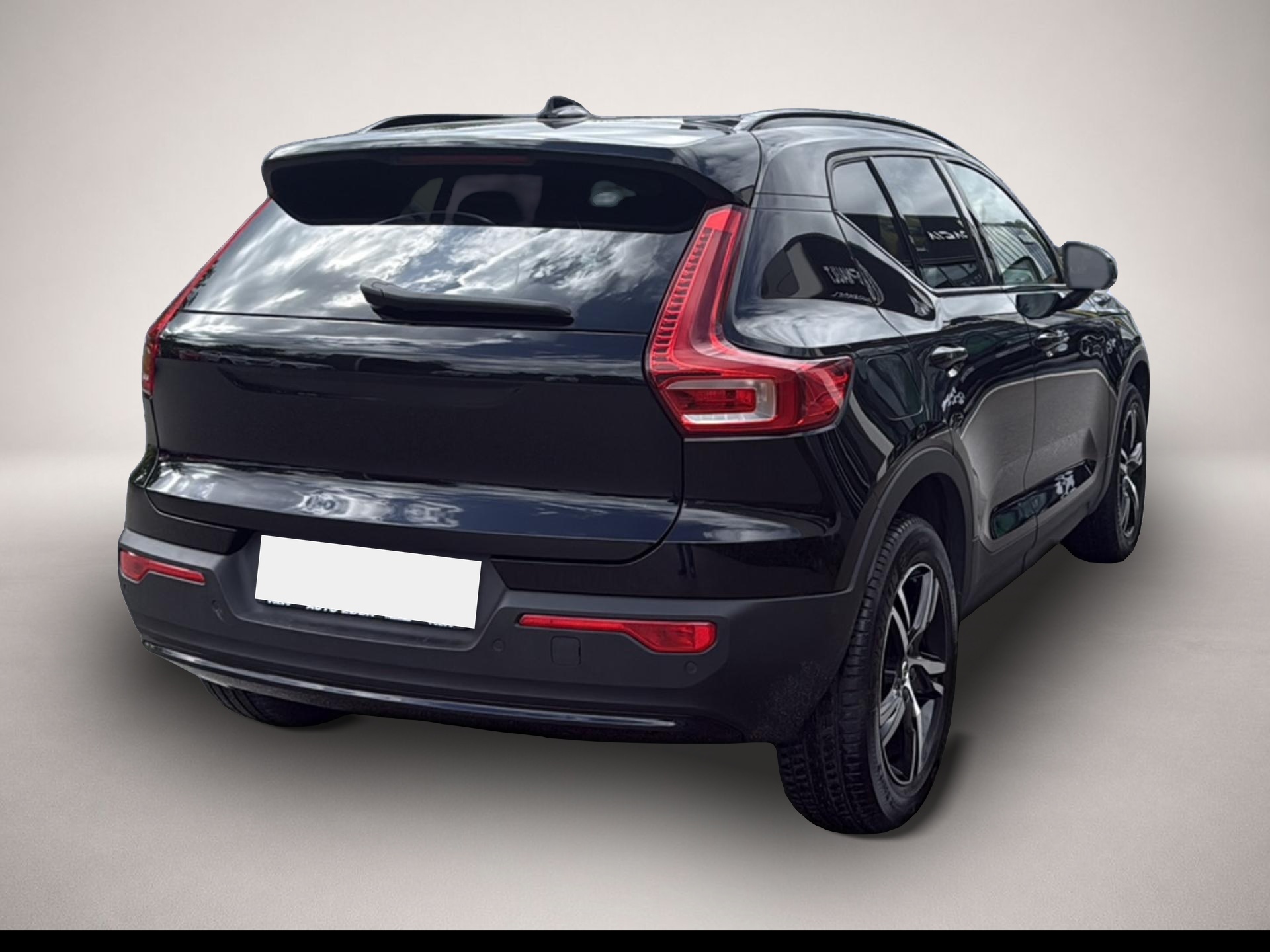 Volvo XC40 (01/2024, Benzin)