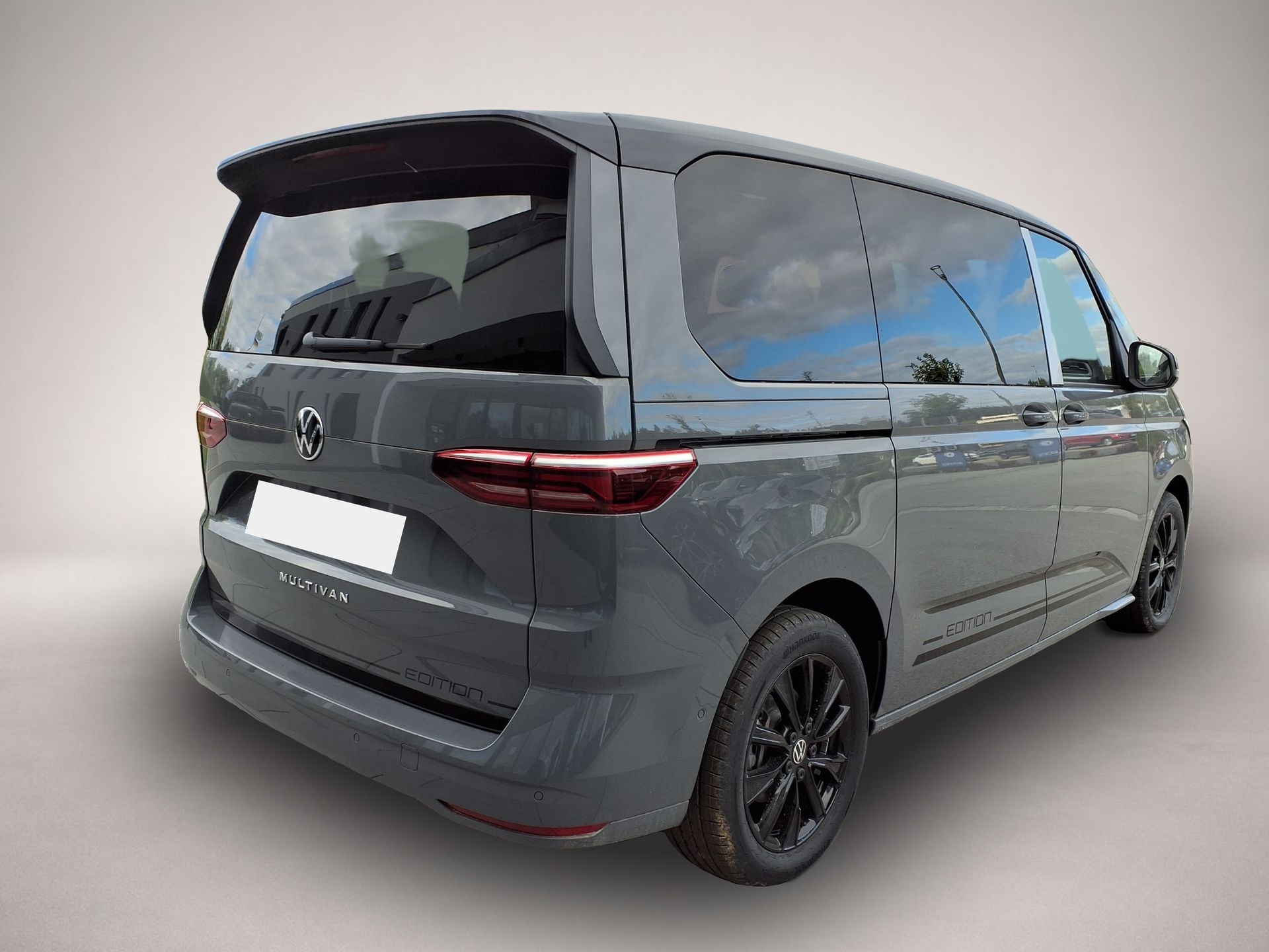 Volkswagen T7 Multivan, Bild 3 von 5