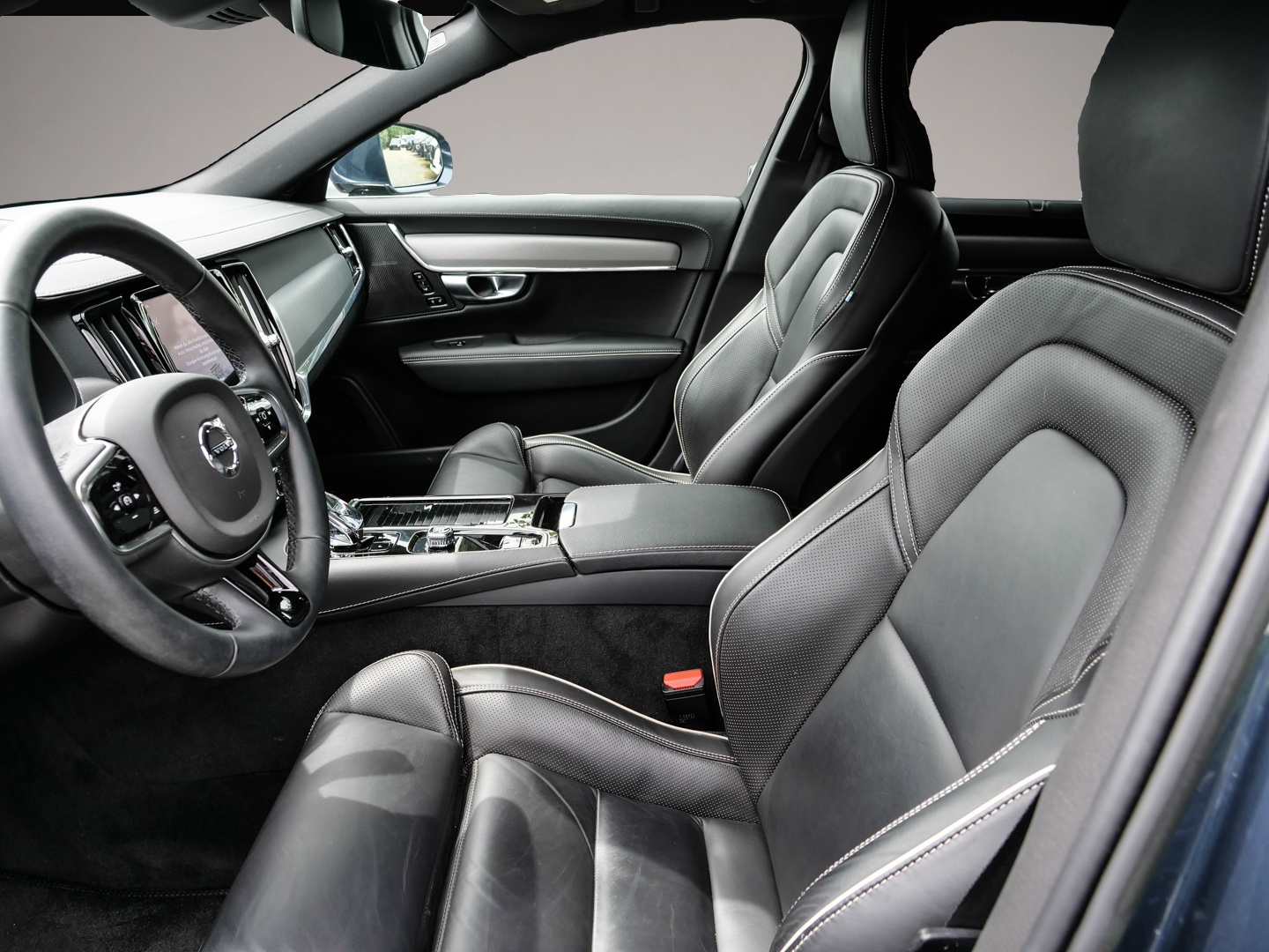 Volvo V90 (05/2023, Hybrid (Benzin/Elektro))