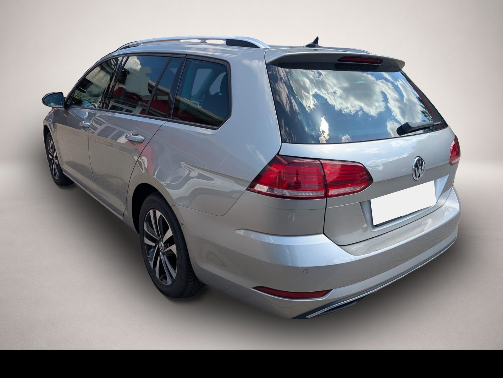 Volkswagen Golf (01/2020, Benzin)