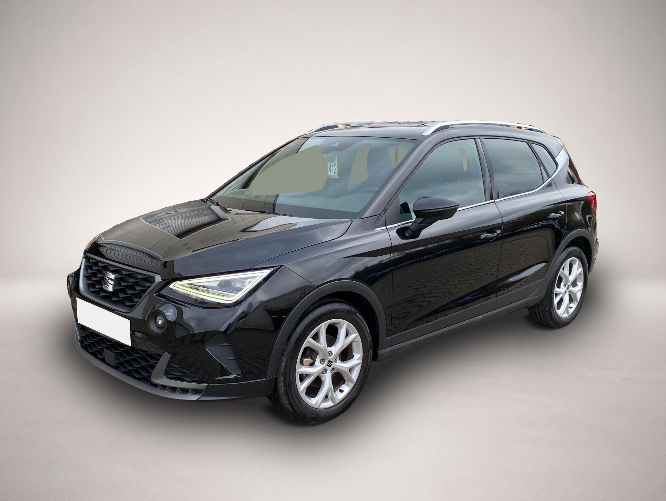 Seat Arona (03/2025, Benzin)