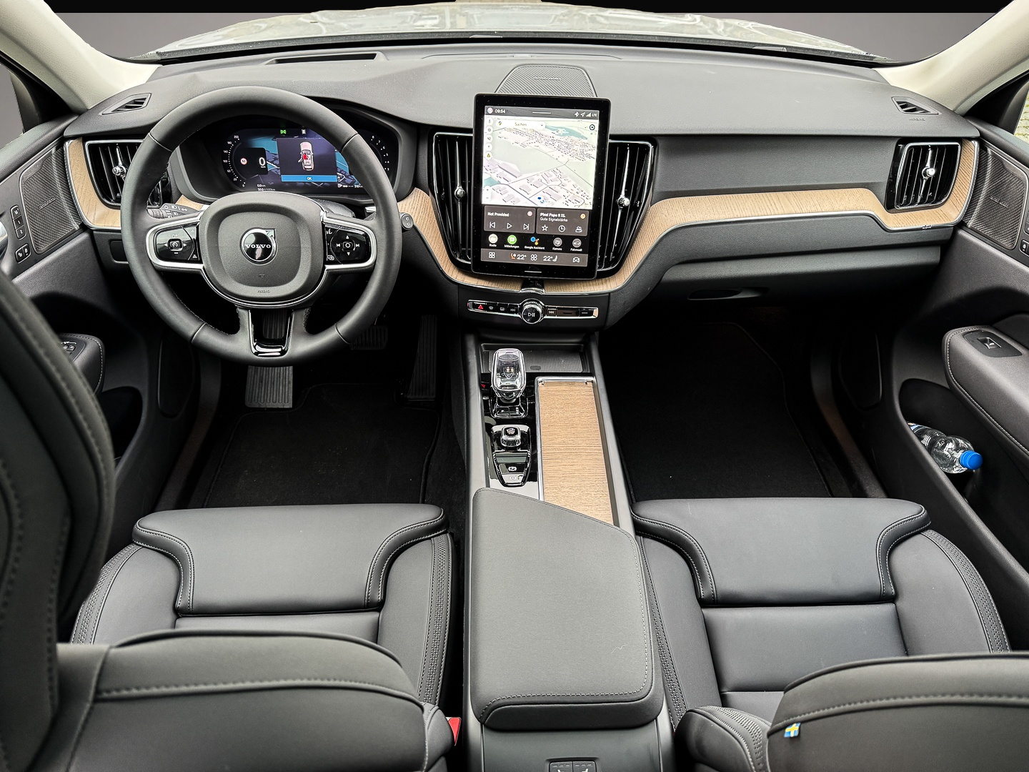 Volvo XC60 (06/2025, Benzin)