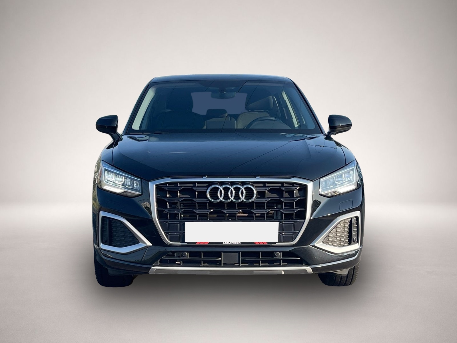 Audi Q2 (03/2023, Benzin)