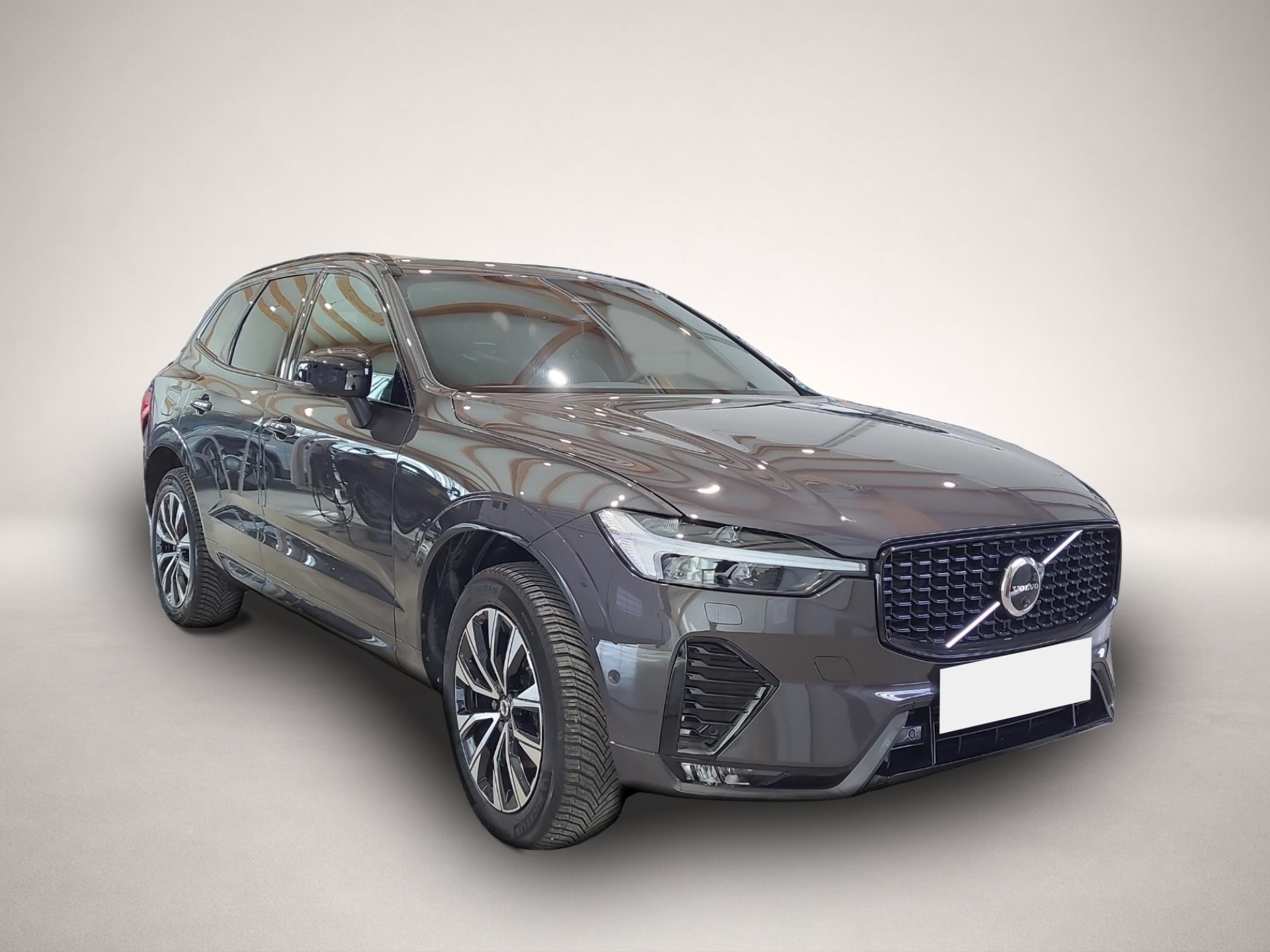 Volvo XC60 (01/2025, Benzin)