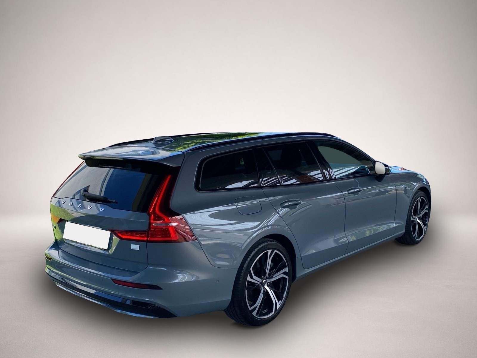 Volvo V60 (08/2023, Hybrid (Benzin/Elektro))