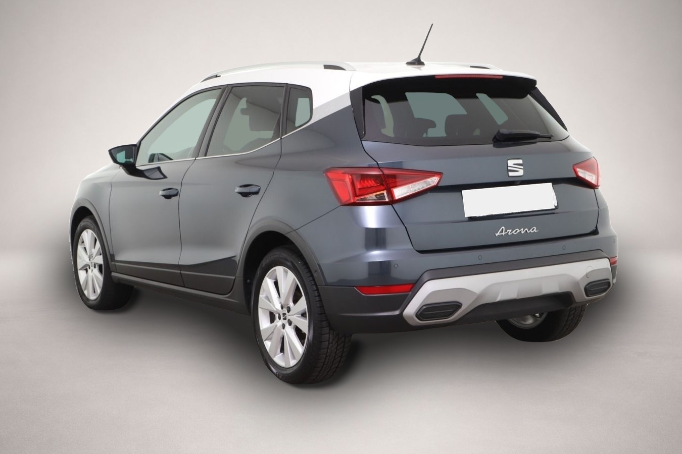 Seat Arona (03/2023, Benzin)