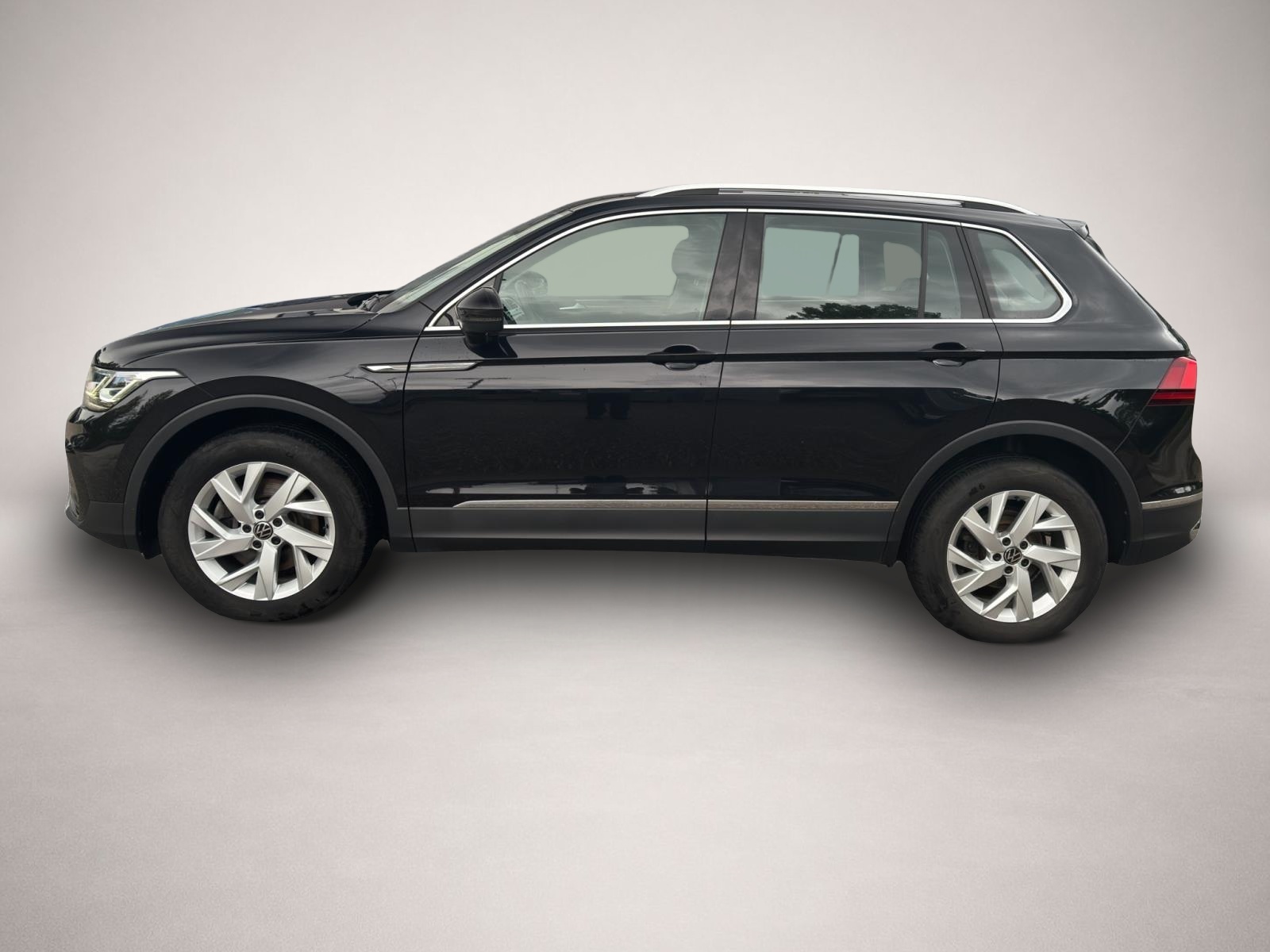Volkswagen Tiguan (01/2024, Diesel)