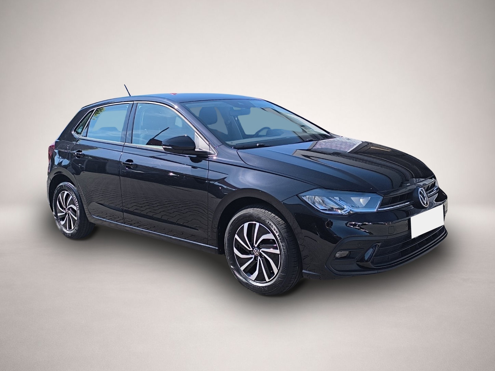 Volkswagen Polo (12/2021, Benzin)