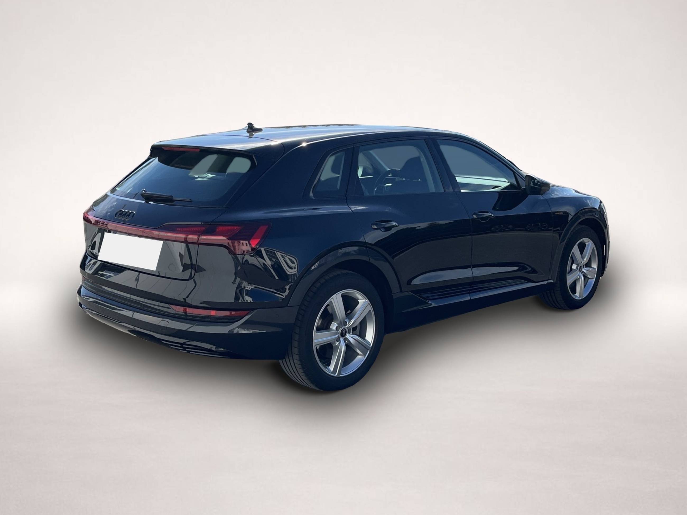 Audi e-tron (12/2022, ELECTRIC)
