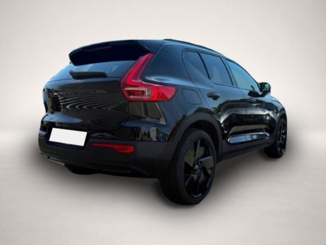 Volvo XC40 (02/2025, Benzin)