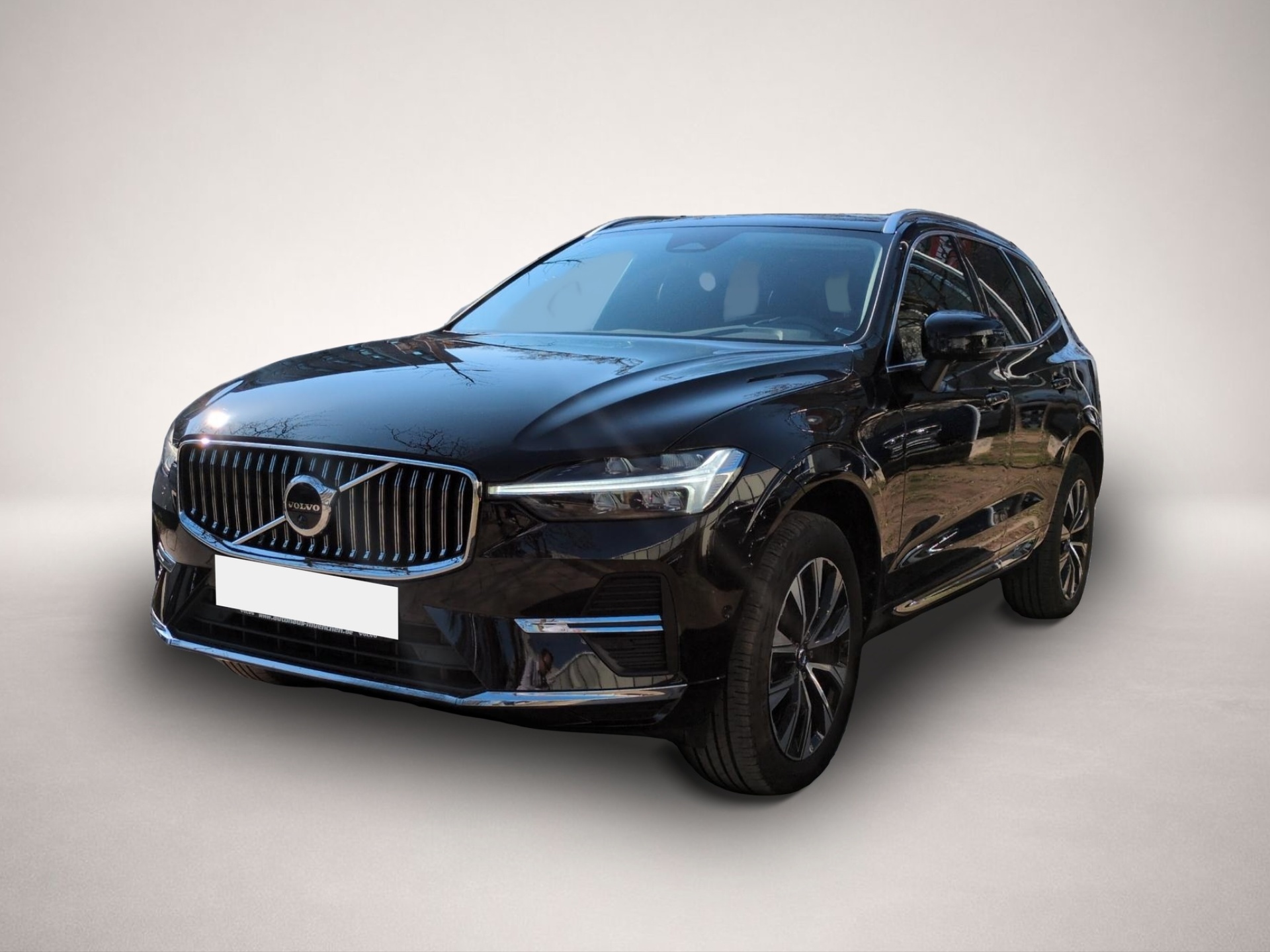 Volvo XC60 (02/2023, Benzin)