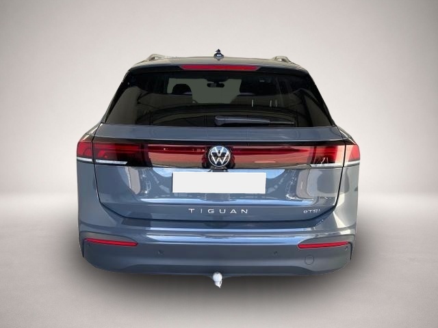 Volkswagen Tiguan, image 5 of 5