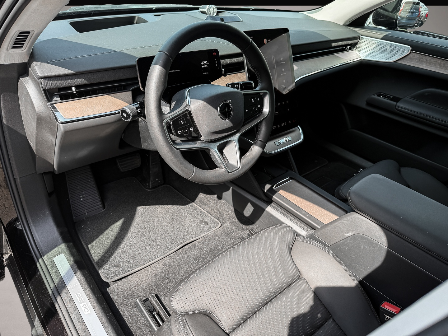 Volvo ES90 (01/2026, ELECTRIC)