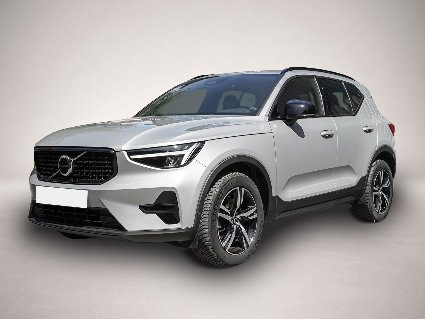 Volvo XC40 (12/2023, Benzin)