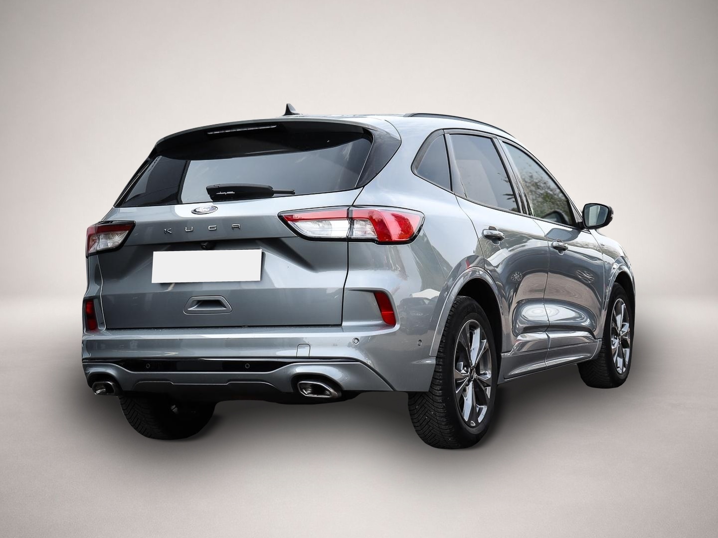 Ford Kuga (10/2022, Benzin)