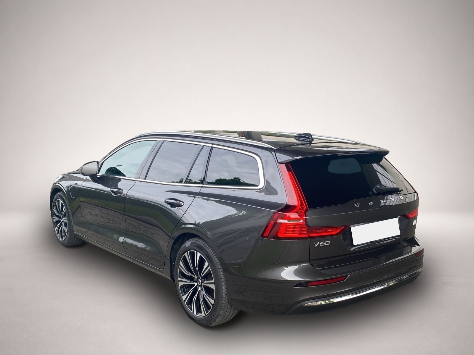 Volvo V60 (04/2023, Hybrid (Benzin/Elektro))