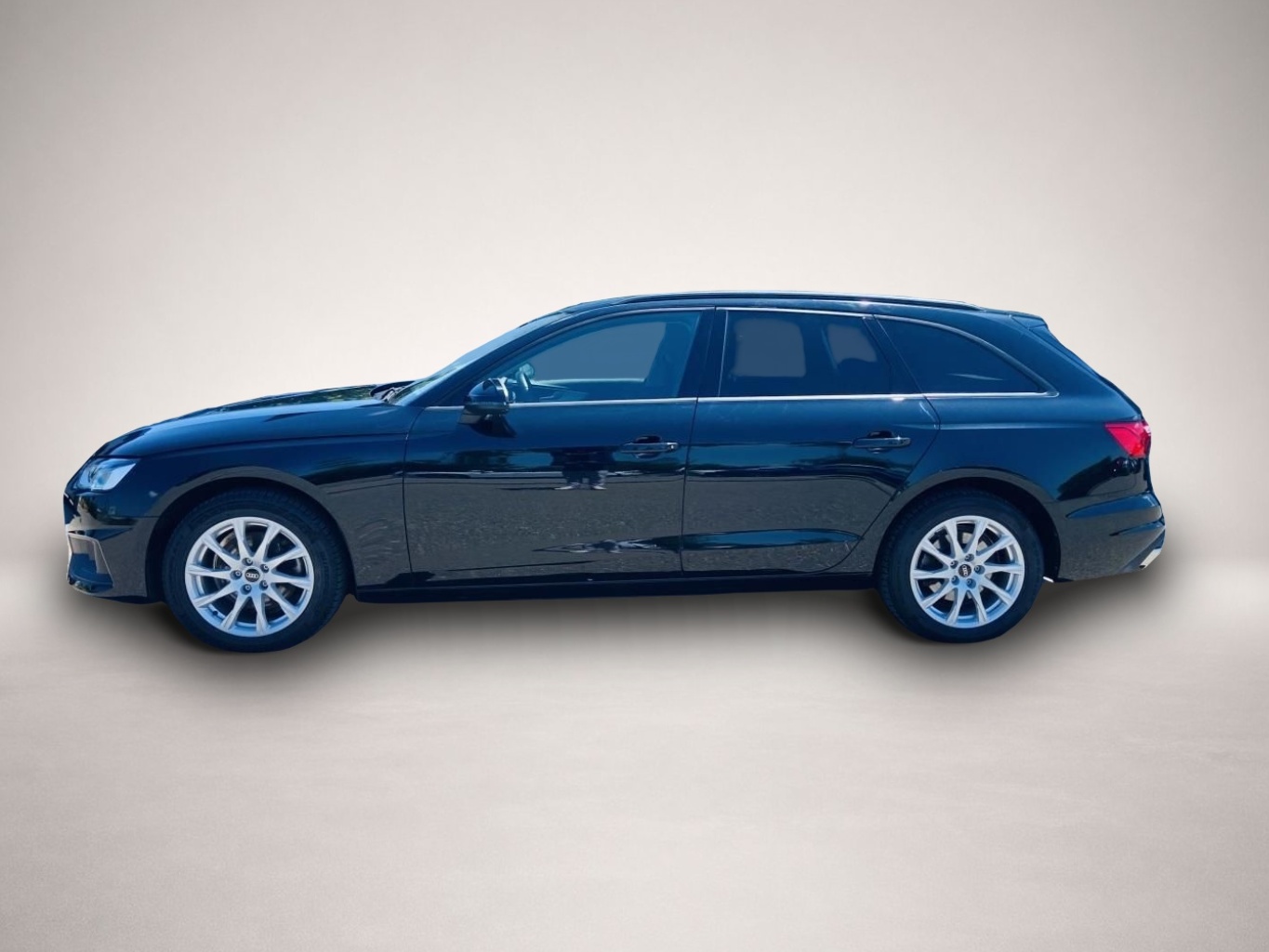 Audi A4 (09/2022, )