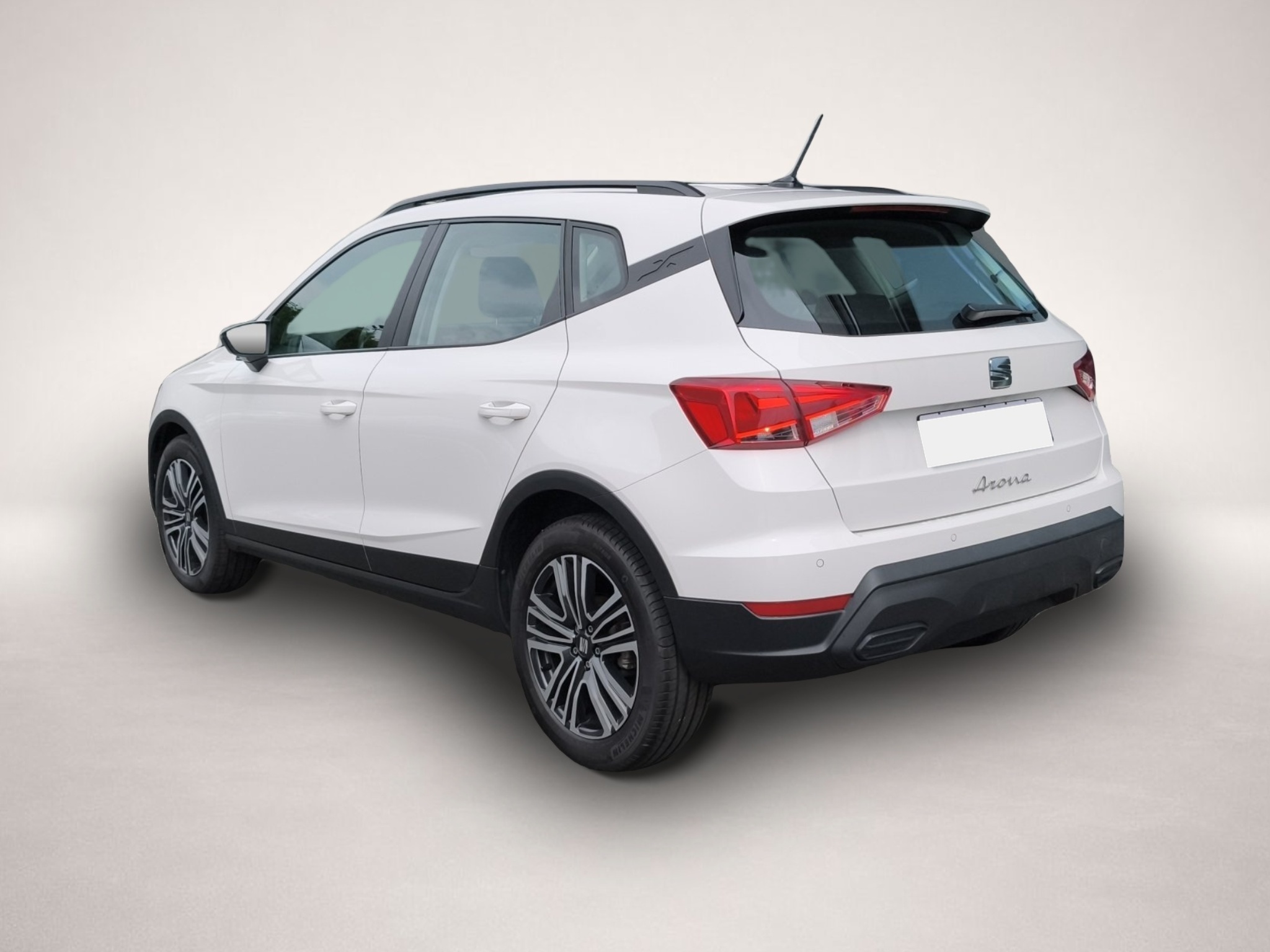 Seat Arona (08/2024, Benzin)