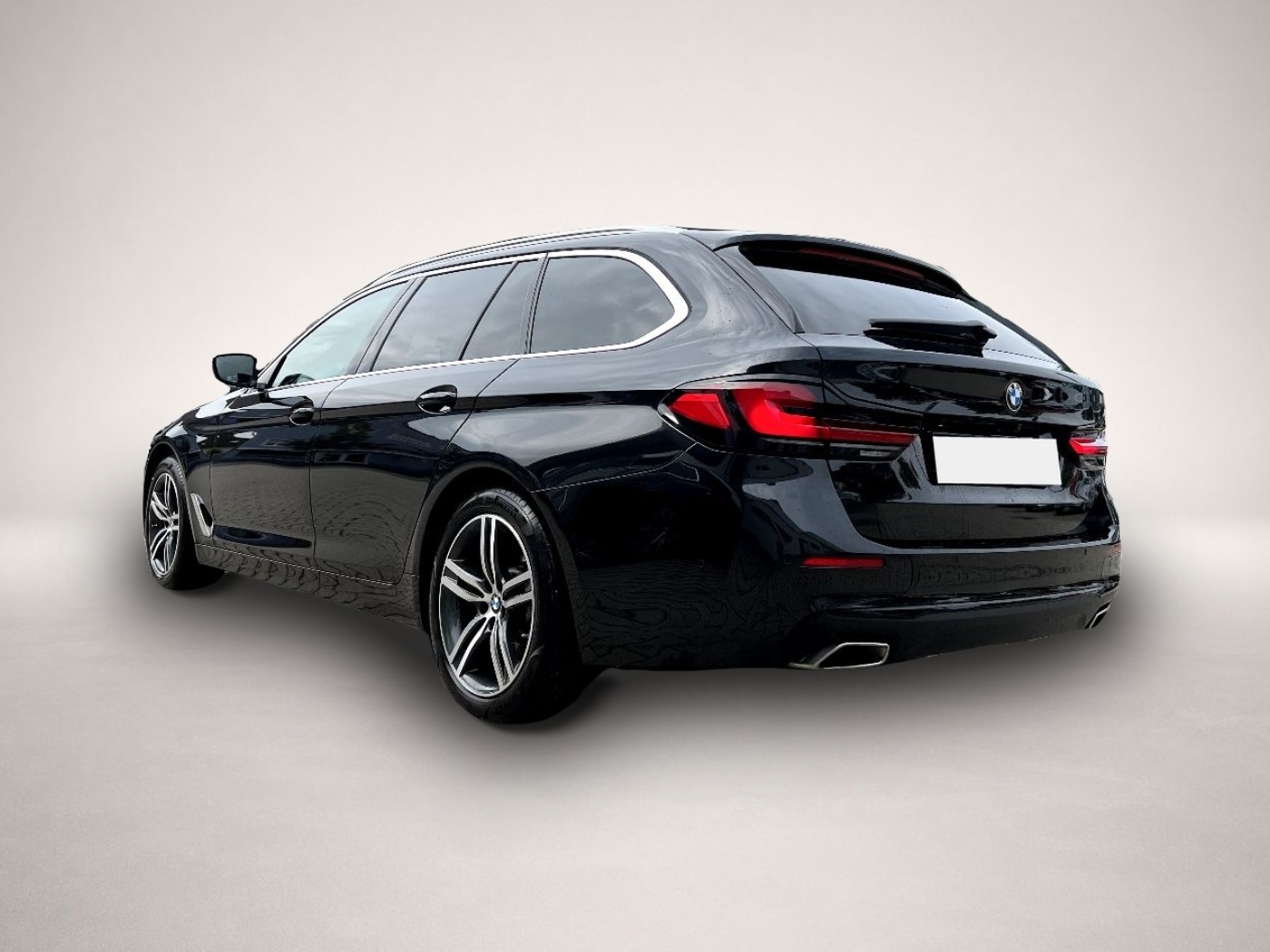 BMW 520 (03/2023, Diesel)