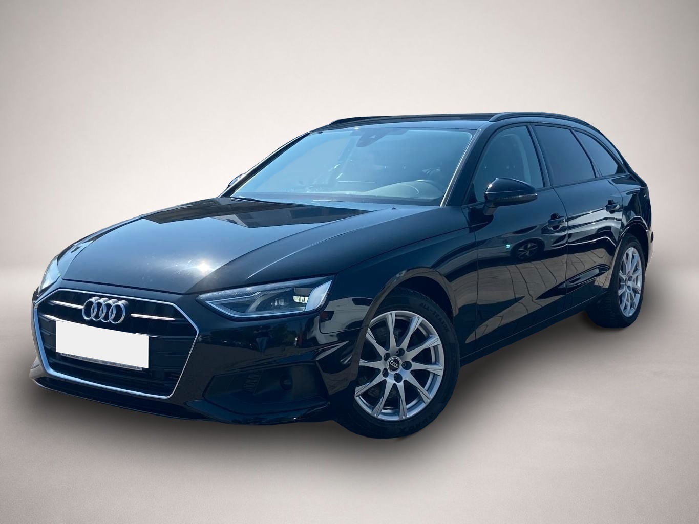Audi A4 (08/2022, )
