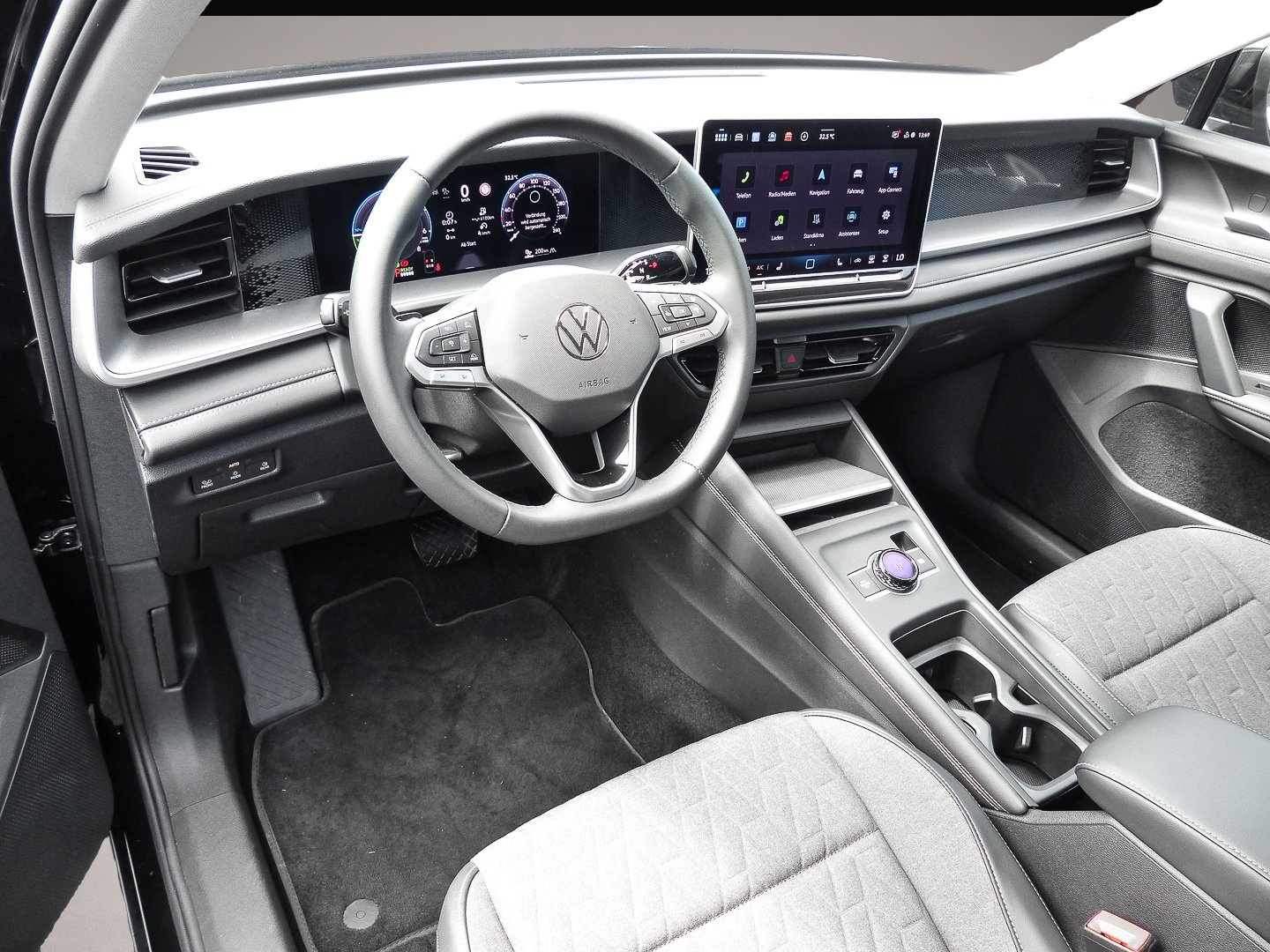 Volkswagen Tayron (09/2025, )
