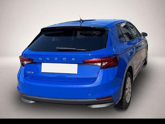 Skoda Fabia (10/2025, Benzin)
