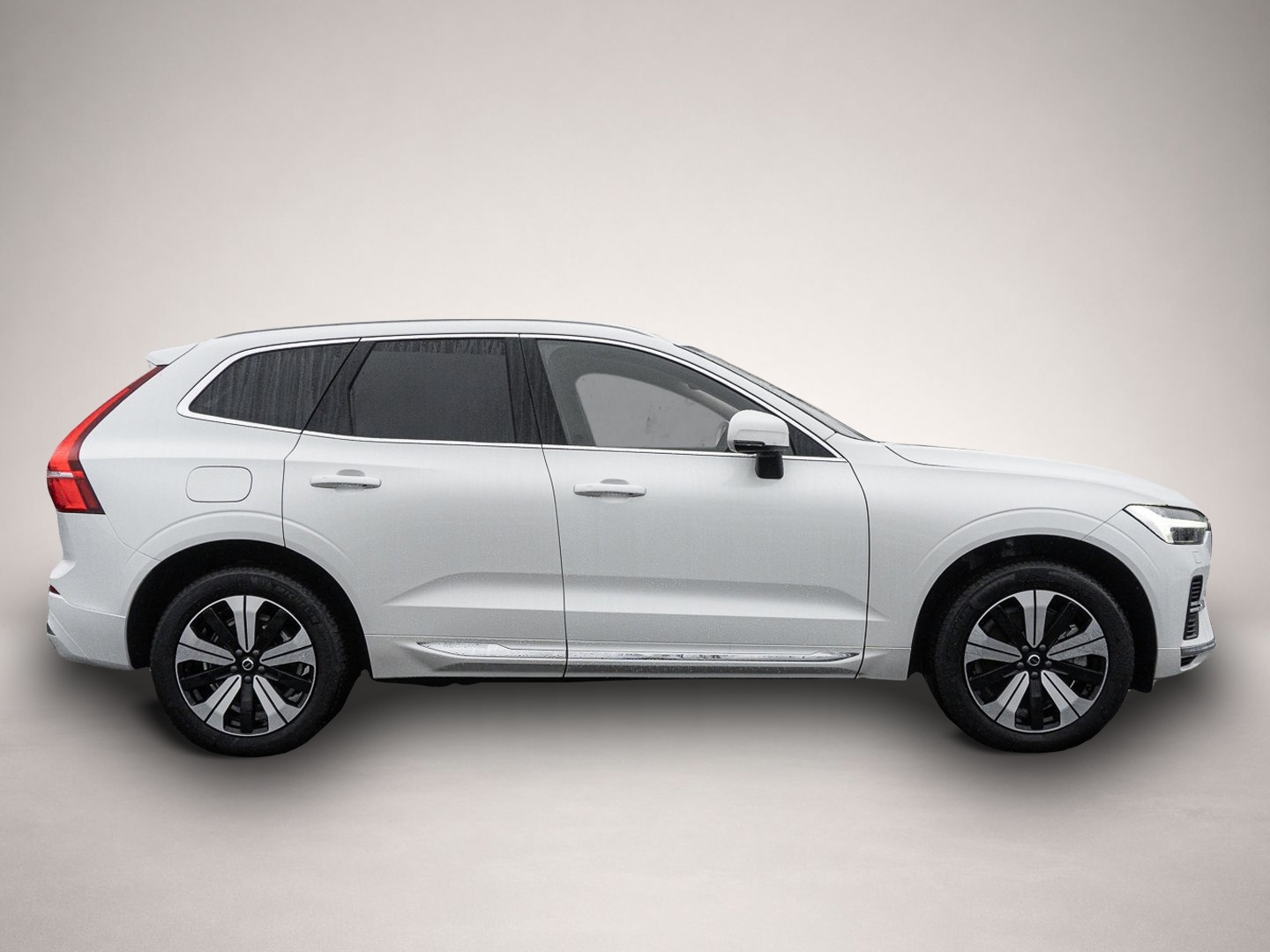 Volvo XC60 (06/2024, )