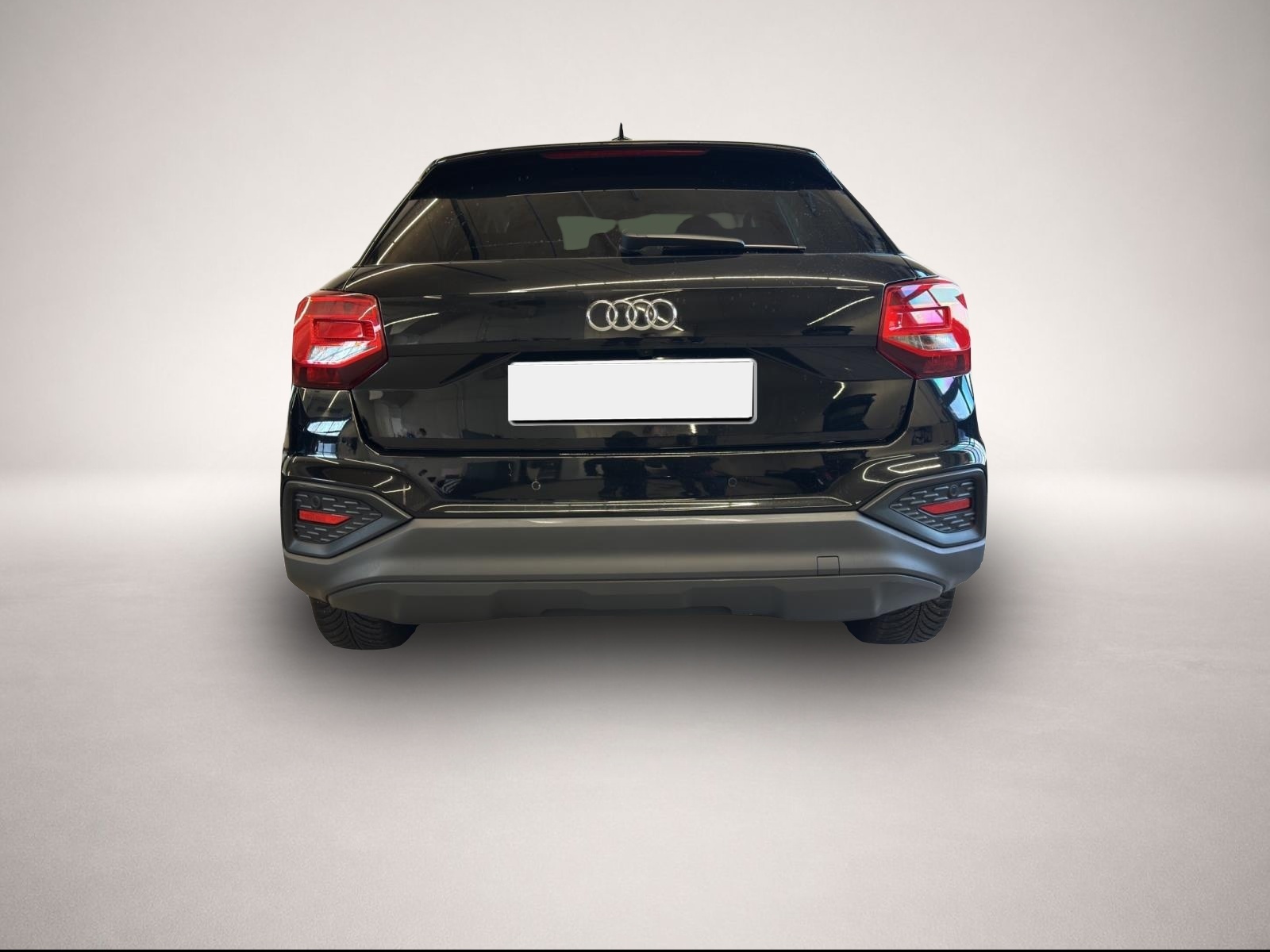 Audi Q2 (09/2022, Benzin)