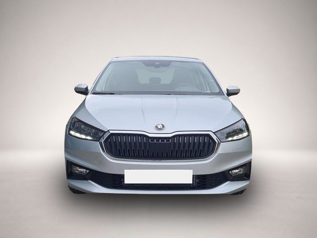 Skoda Fabia (, Benzin)