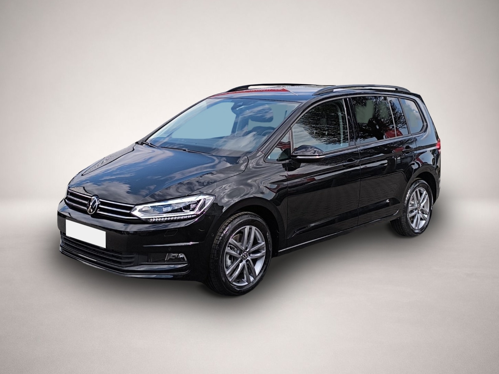 Volkswagen Touran (04/2026, Benzin)