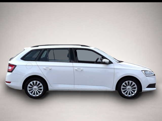 Skoda Fabia (02/2023, Benzin)