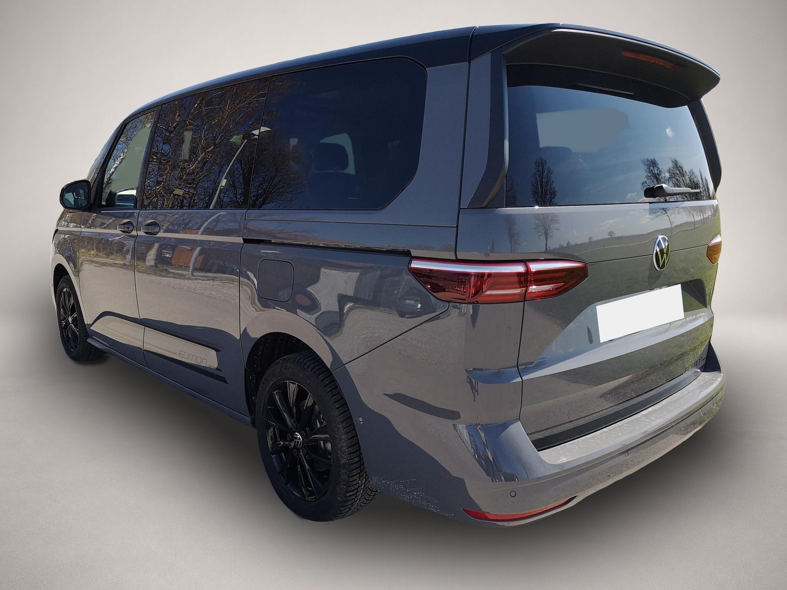 Volkswagen T7 Multivan (07/2026, Hybrid (Benzin/Elektro))