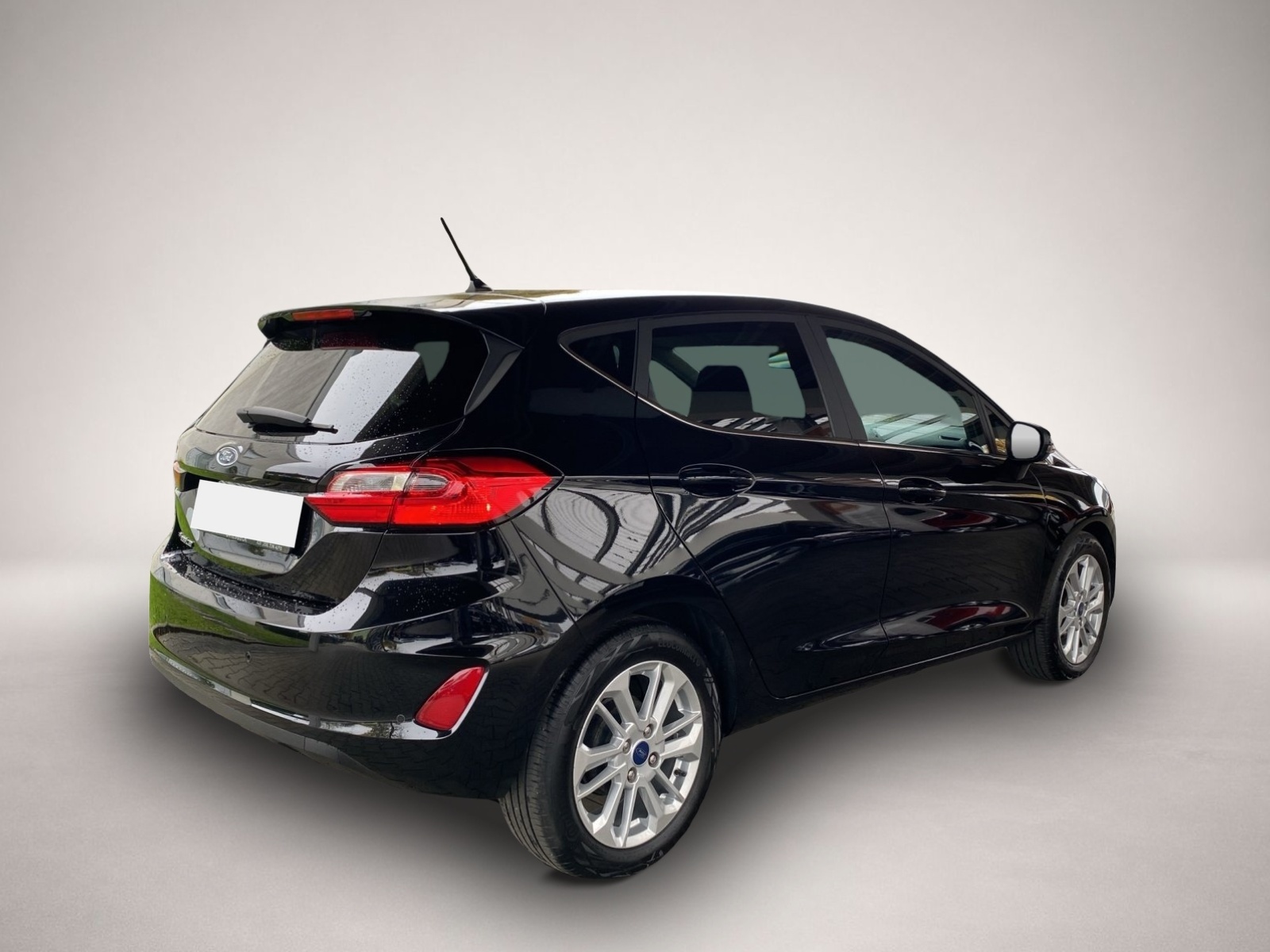 Ford Fiesta (12/2023, Benzin)