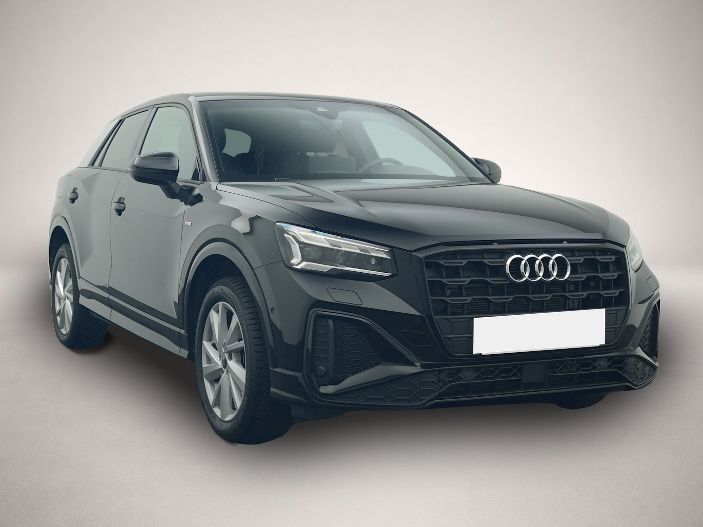 Audi Q2 (02/2025, Benzin)