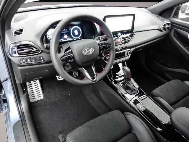 Hyundai i30 (02/2026, Benzin)